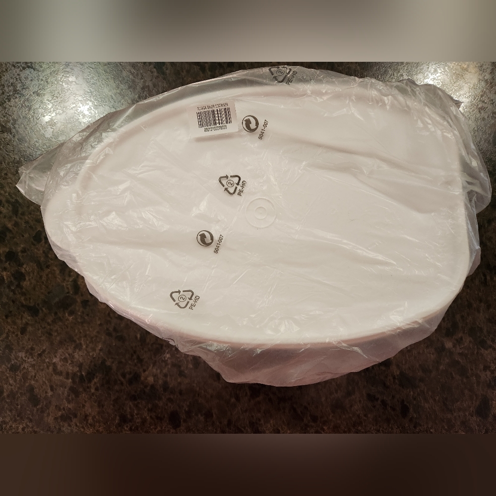 Tupperware Flavour Saver Container